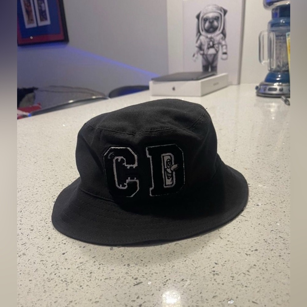 Dior x Kenny Scharf Bucket Hat